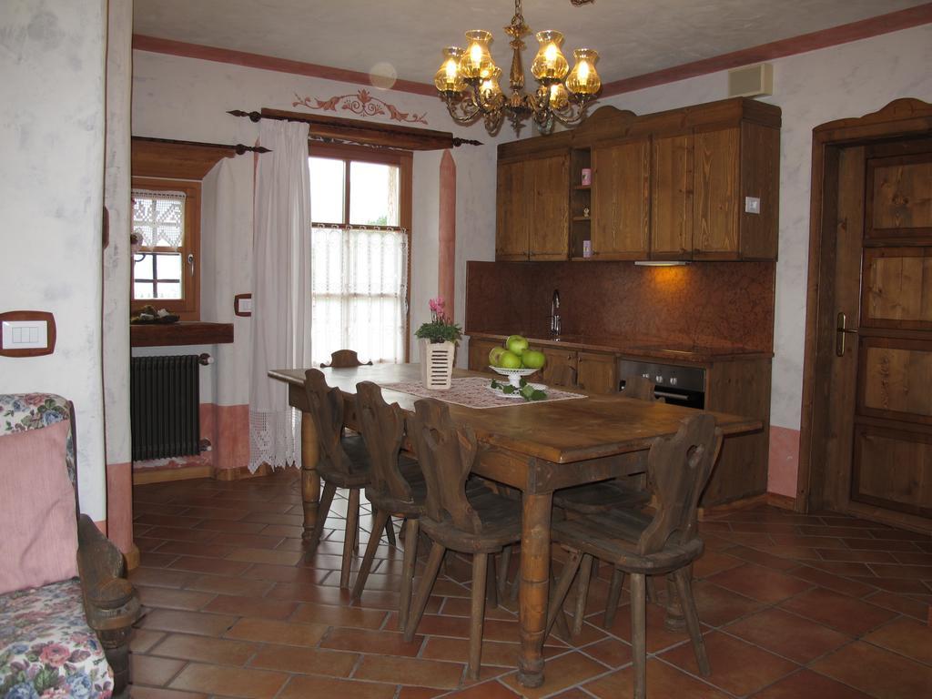 Agriturismo Alpenvidehof Villa Coredo Phòng bức ảnh