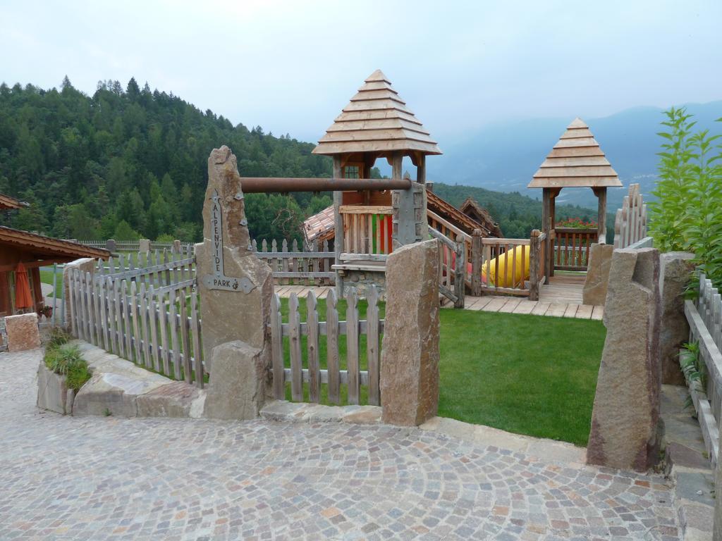 Agriturismo Alpenvidehof Villa Coredo Ngoại thất bức ảnh